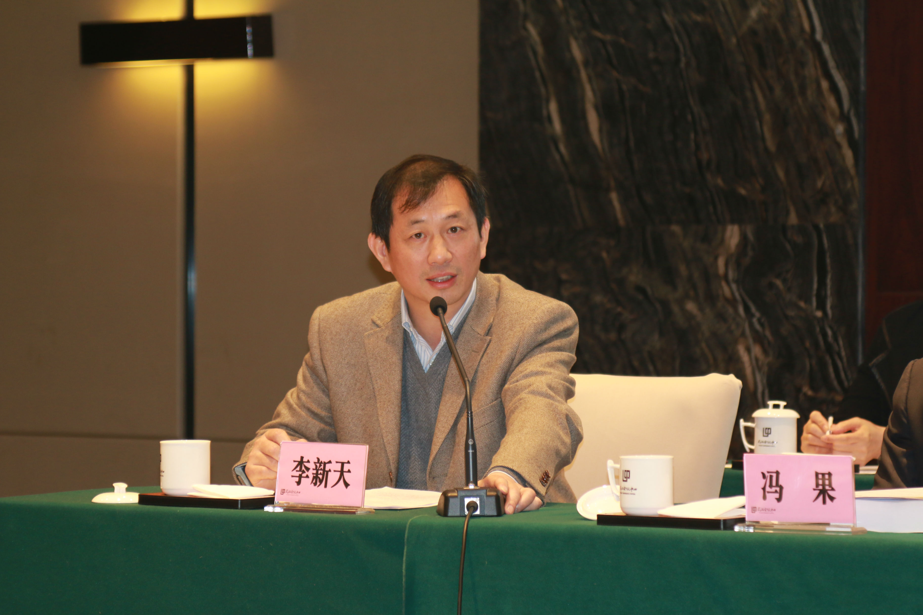 1449041220906679.jpg 1449041220906679.jpg